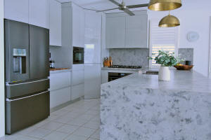 Hidden rangehood