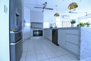 Hidden rangehood