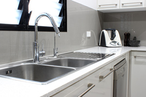 Tile splashback