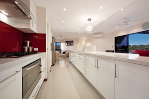 Red glass splash back Darwin